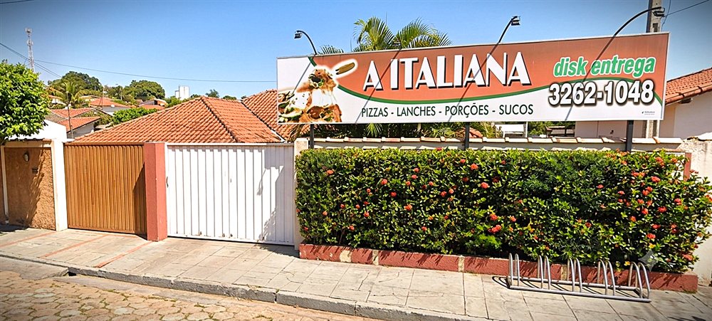 Fachada da A Italiana Pizzaria